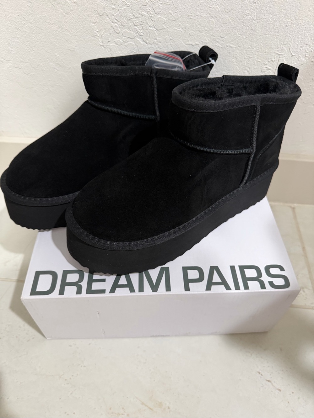 Dream Pairs Black Suede Platform Boot